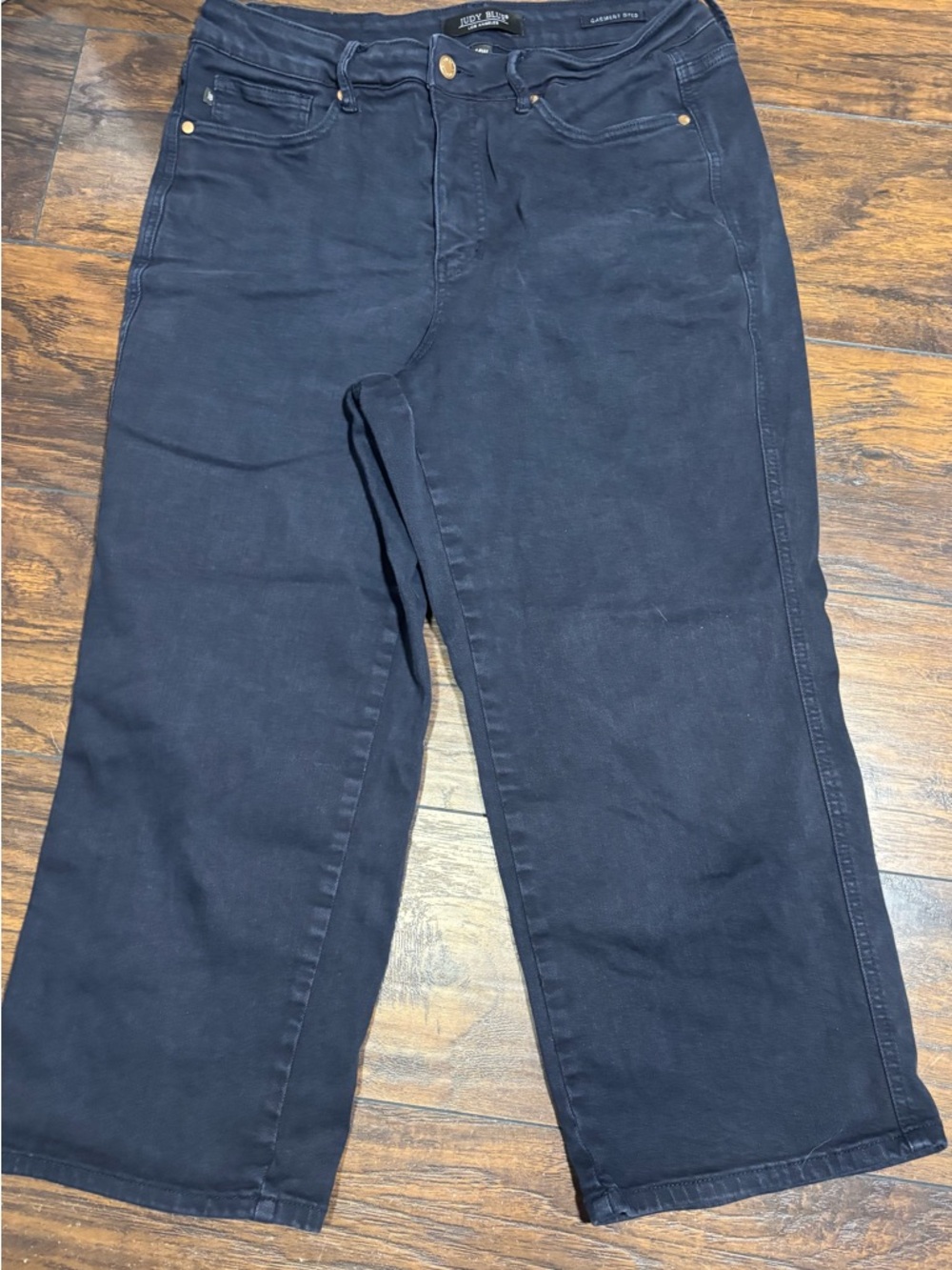 Judy Blue Dark Navy Wide-Leg Women’s Capris. 14W